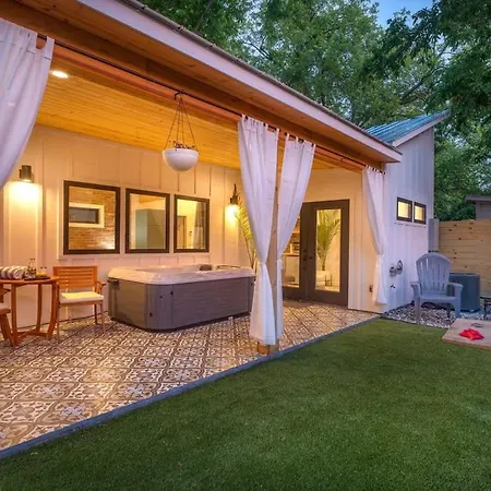 Petit Paradis Studio With Hot Tub Fredericksburg Exterior foto