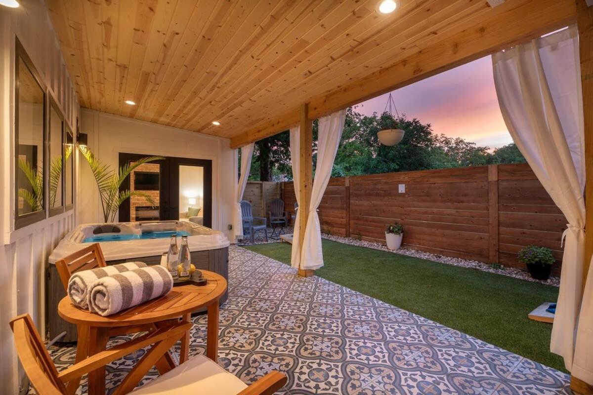 Petit Paradis With Hot Tub Fredericksburg