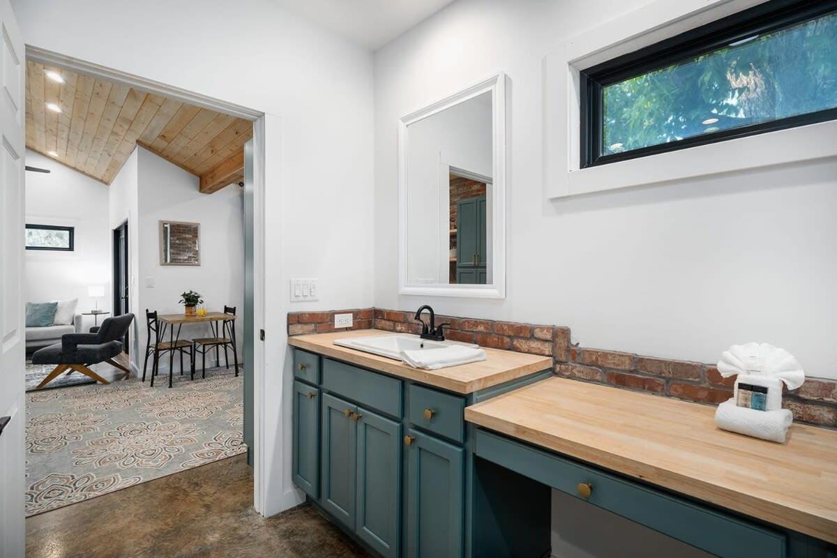 Petit Paradis With Hot Tub Appartement Fredericksburg